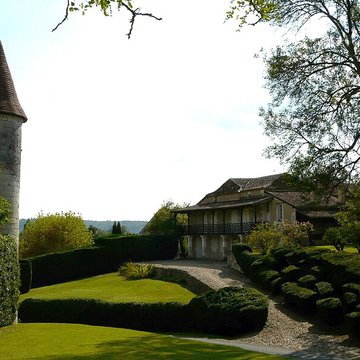 Château de Mauriac à Douzillac