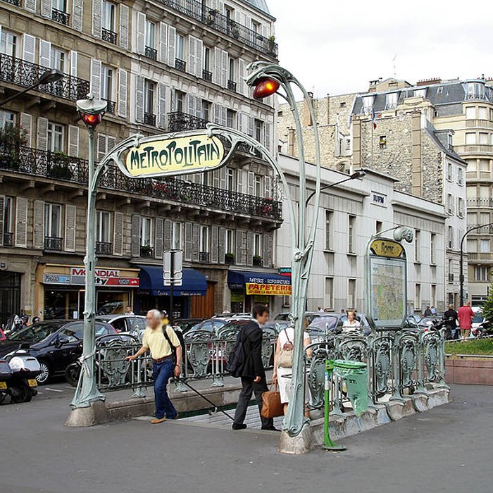 Photo de Édicule Guimard de la station Monceau - Paris 17ème