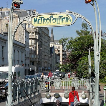 Édicule Guimard de la station Monceau - Paris 17ème