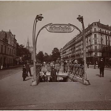 Édicule Guimard de la station Monceau - Paris 17ème