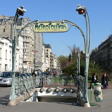 Édicule Guimard de la station Monceau - Paris 17ème