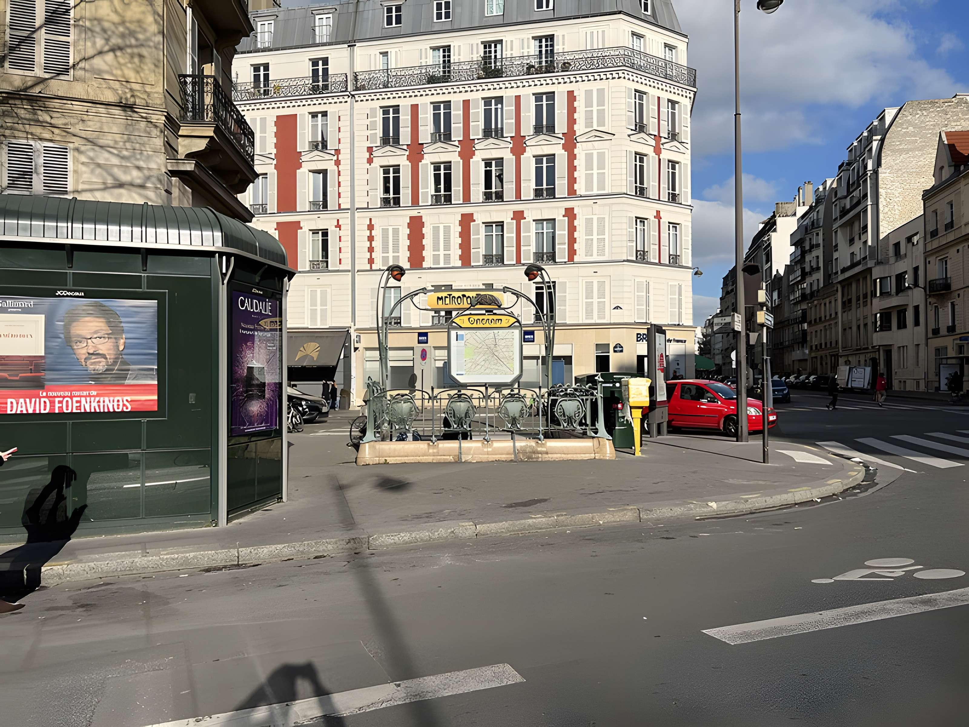 Édicule Guimard de la station Monceau - Paris 17ème