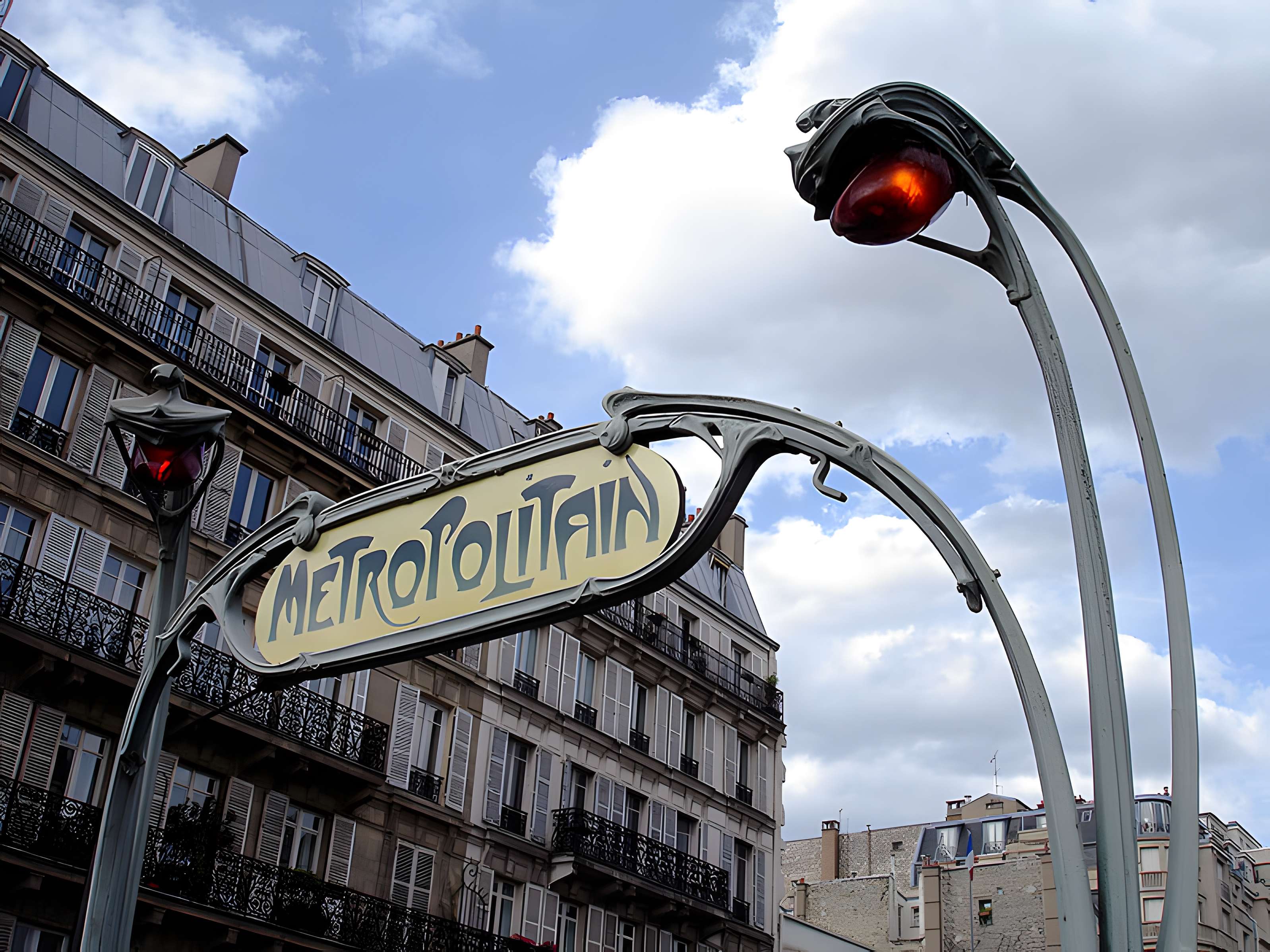 Édicule Guimard de la station Monceau - Paris 17ème