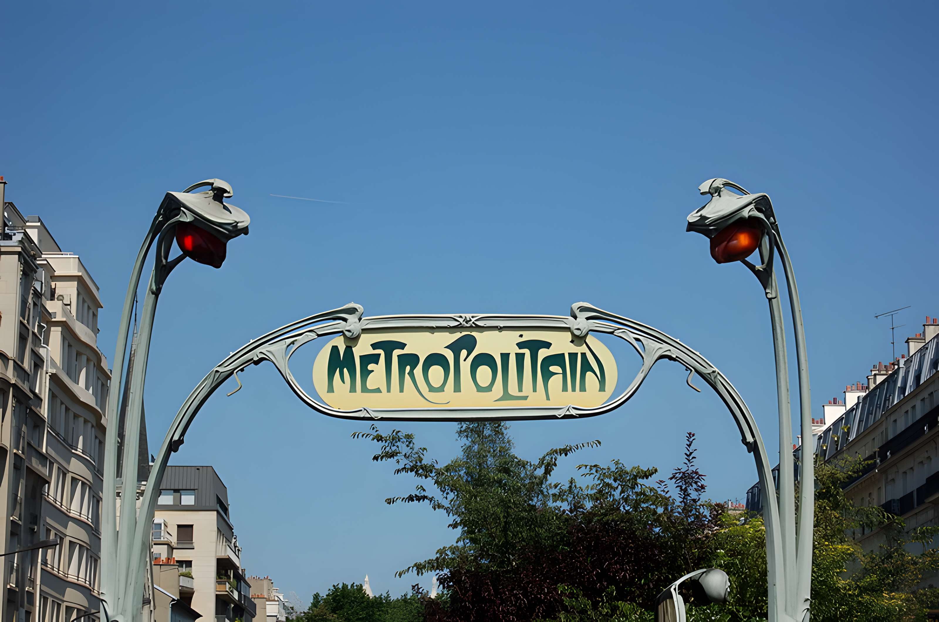 Édicule Guimard de la station Monceau - Paris 17ème