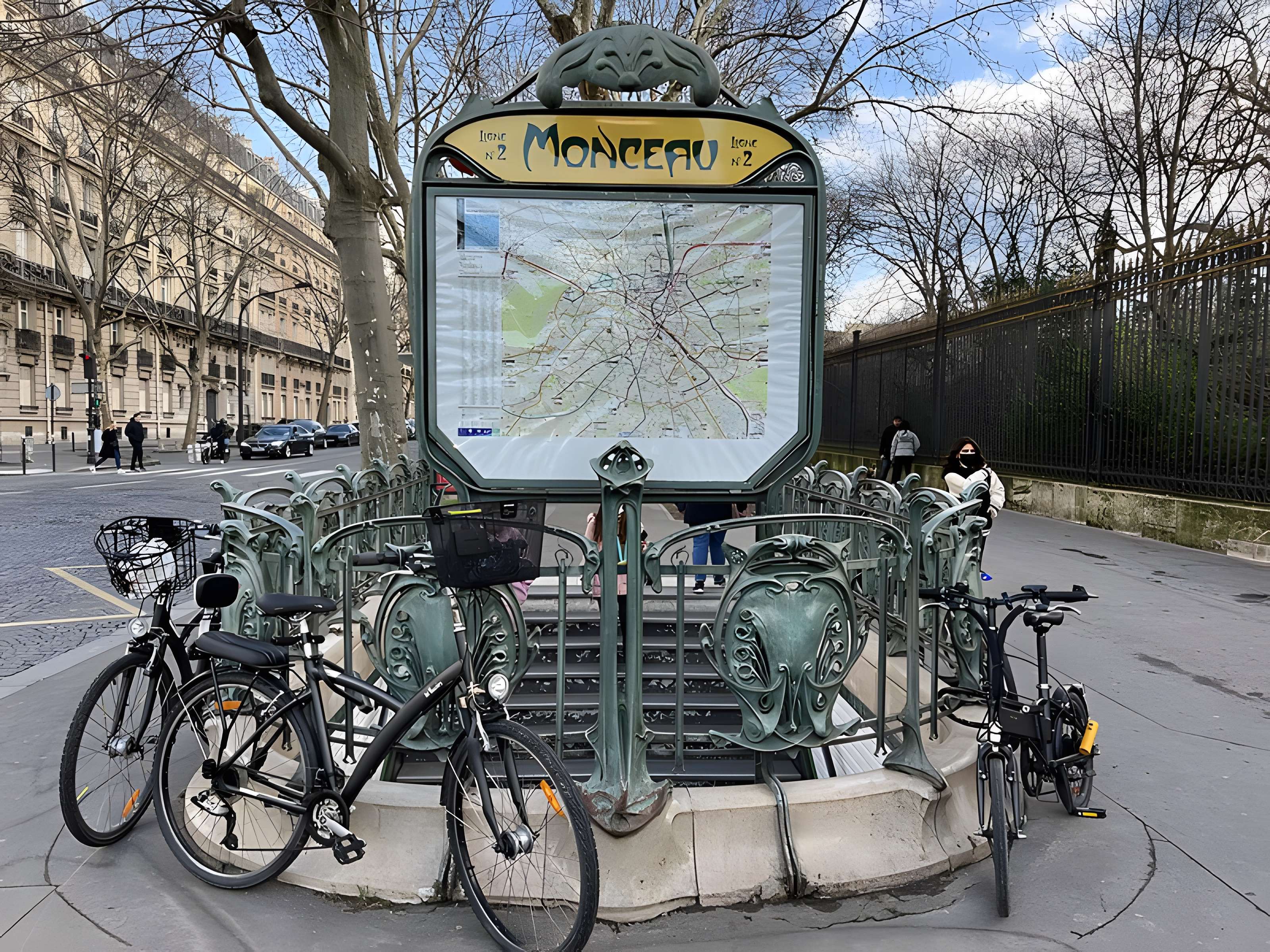 Édicule Guimard de la station Monceau - Paris 17ème