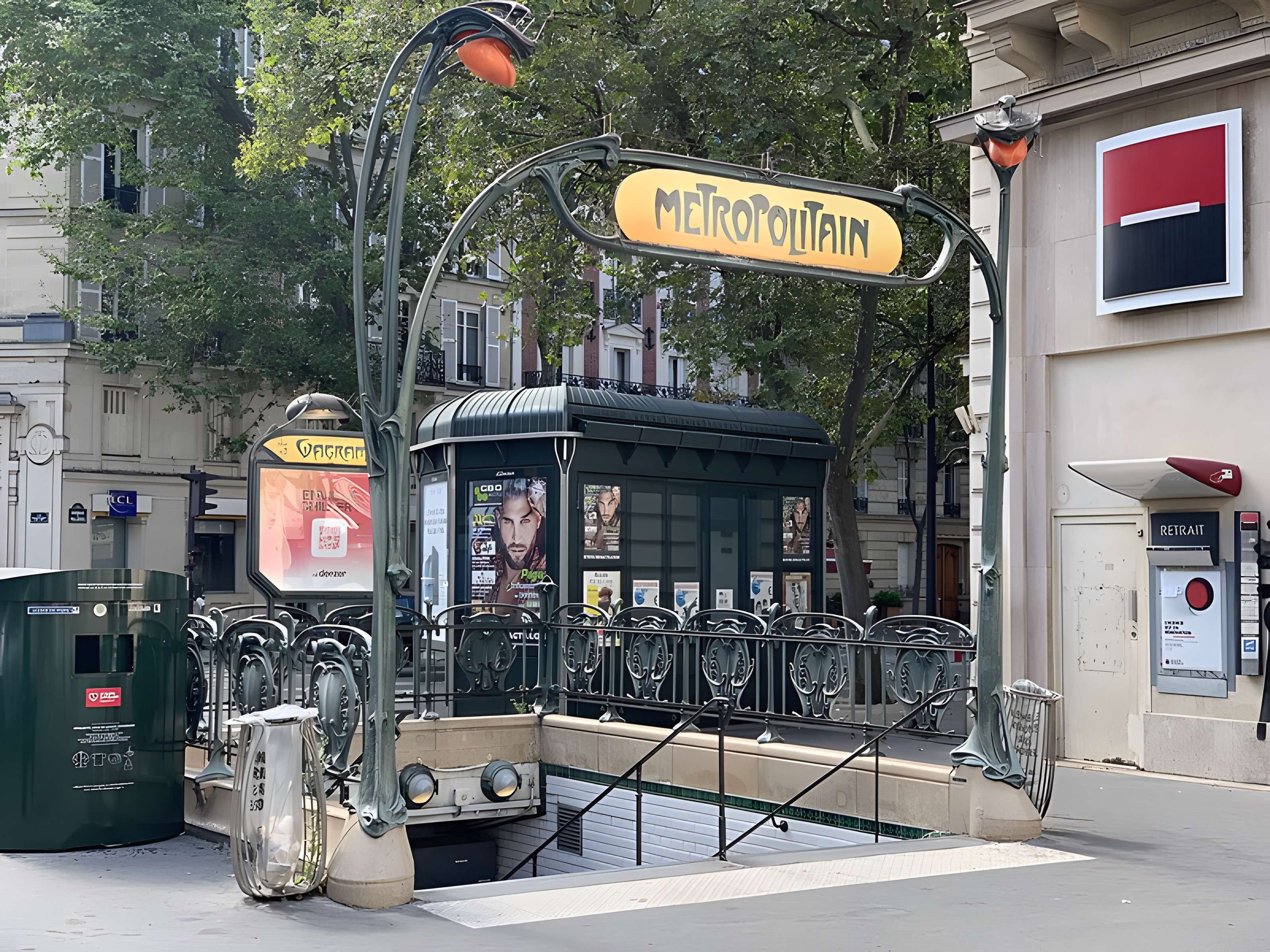 Édicule Guimard de la station Monceau - Paris 17ème