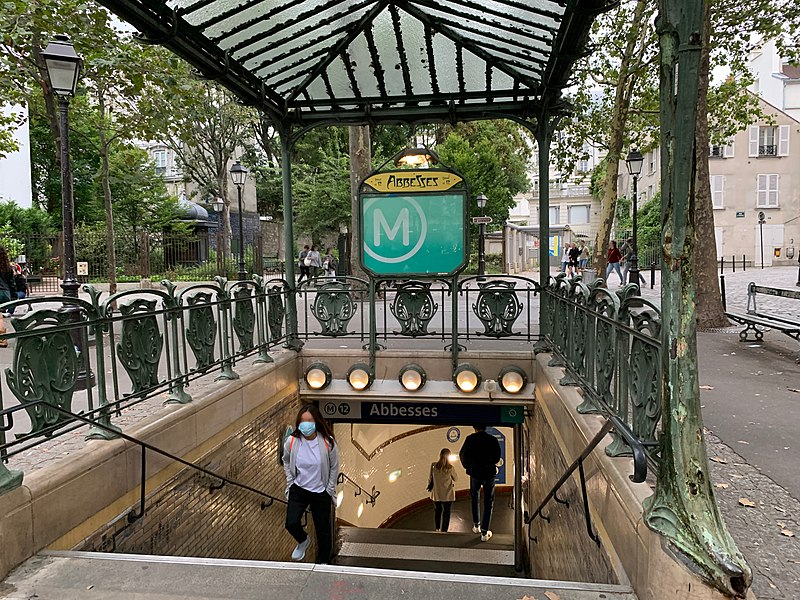 Édicule Guimard de la station Abbesses - Paris 18ème
