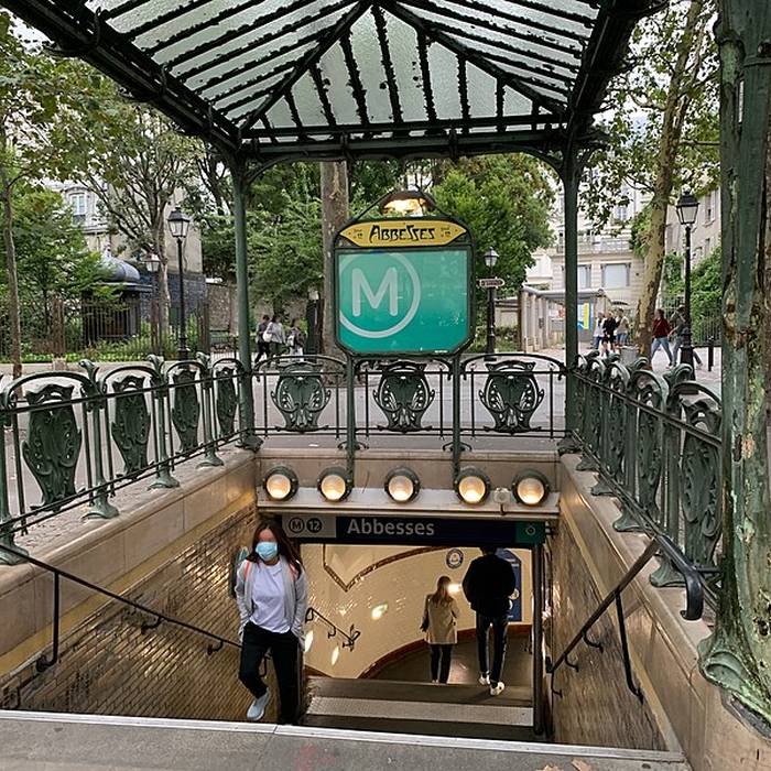 Photo de Édicule Guimard de la station Abbesses - Paris 18ème