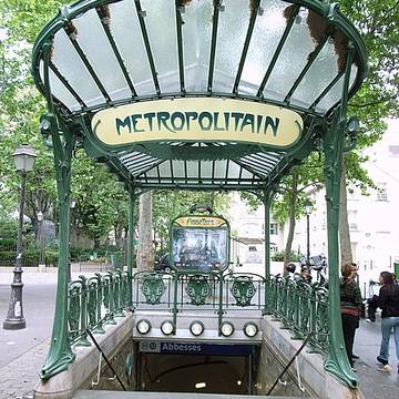 Édicule Guimard de la station Abbesses - Paris 18ème