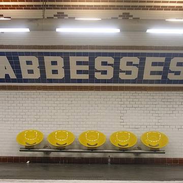 Édicule Guimard de la station Abbesses - Paris 18ème