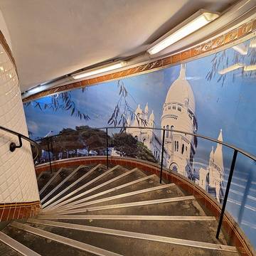 Édicule Guimard de la station Abbesses - Paris 18ème