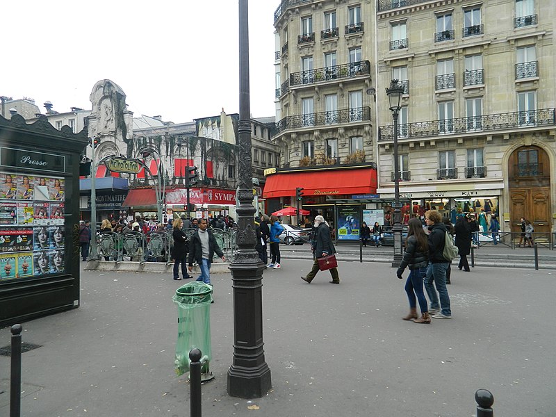 Édicule Guimard de la station Anvers - Paris 18ème