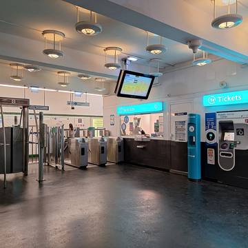 Édicule Guimard de la station Blanche - Paris 18ème