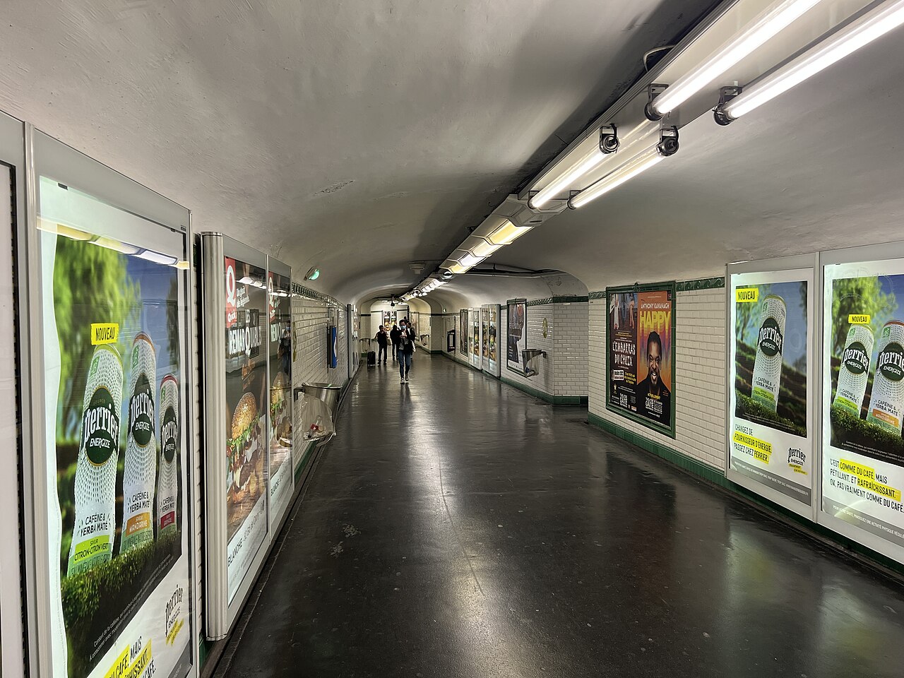 Édicule Guimard de la station Pigalle - Paris 18ème