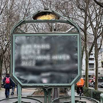 Édicule Guimard de la station Pigalle - Paris 18ème