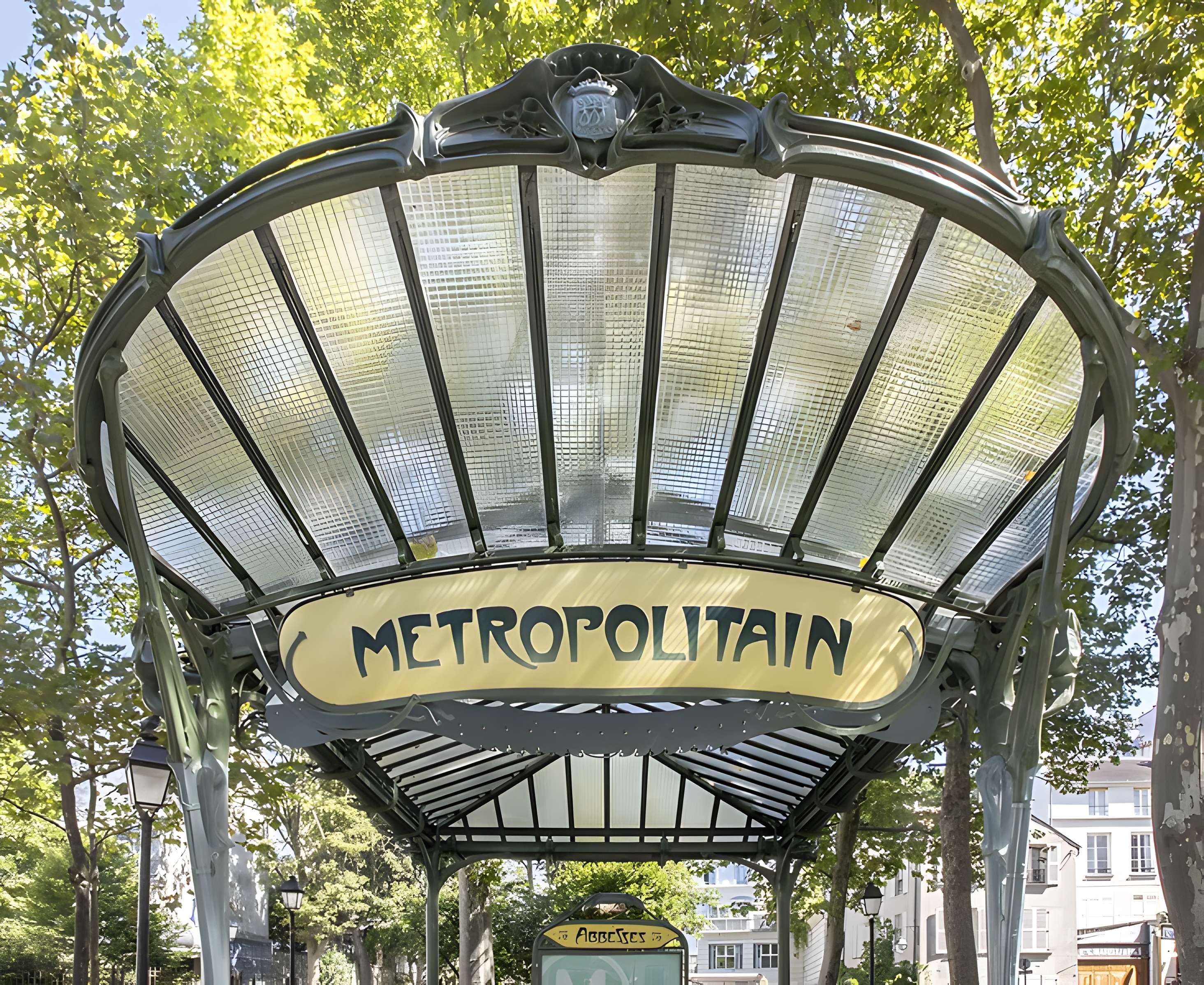 Édicule Guimard de la station Place de Clichy - Paris 18ème