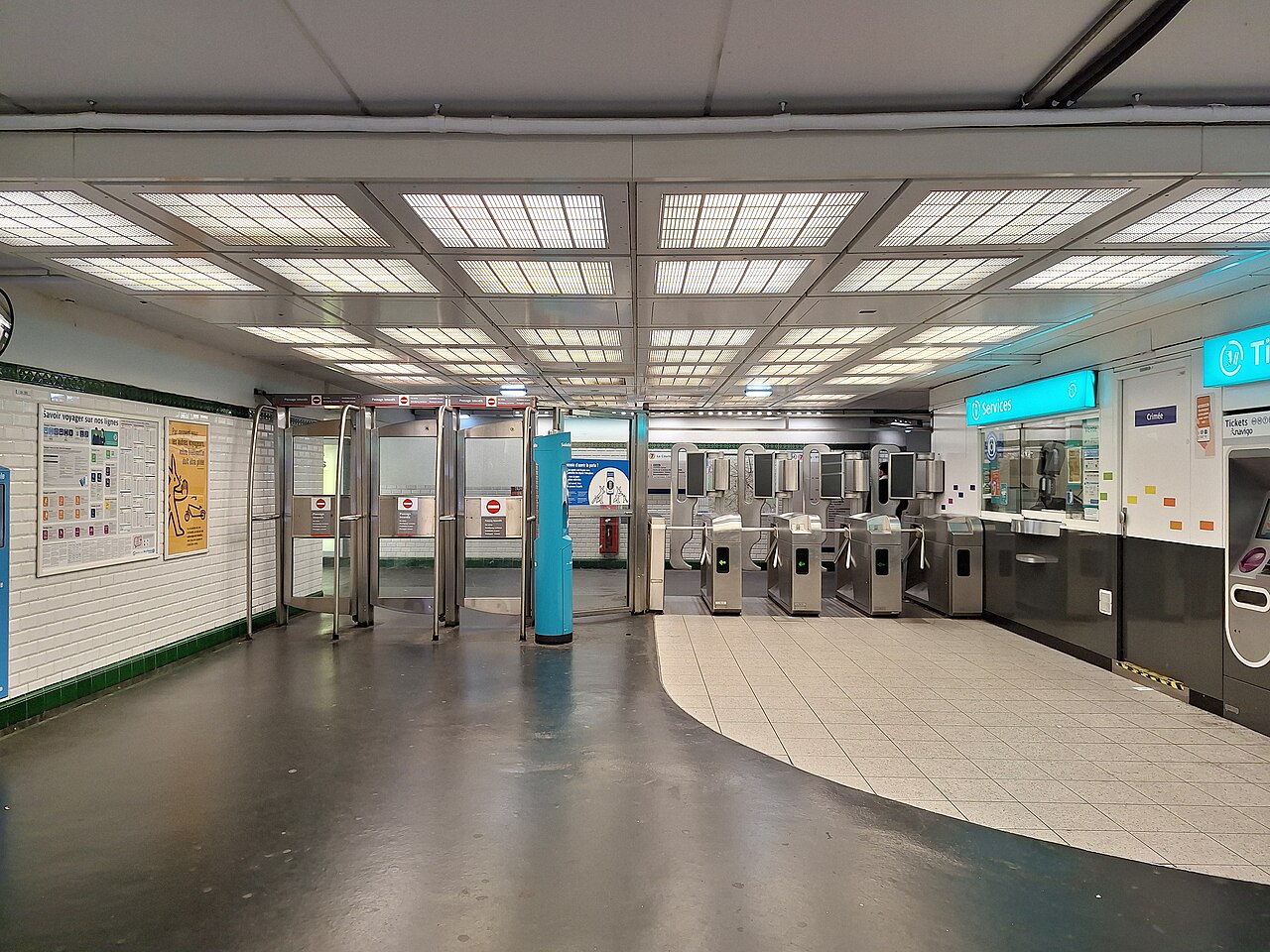 Édicule Guimard de la station Crimée - Paris 19ème