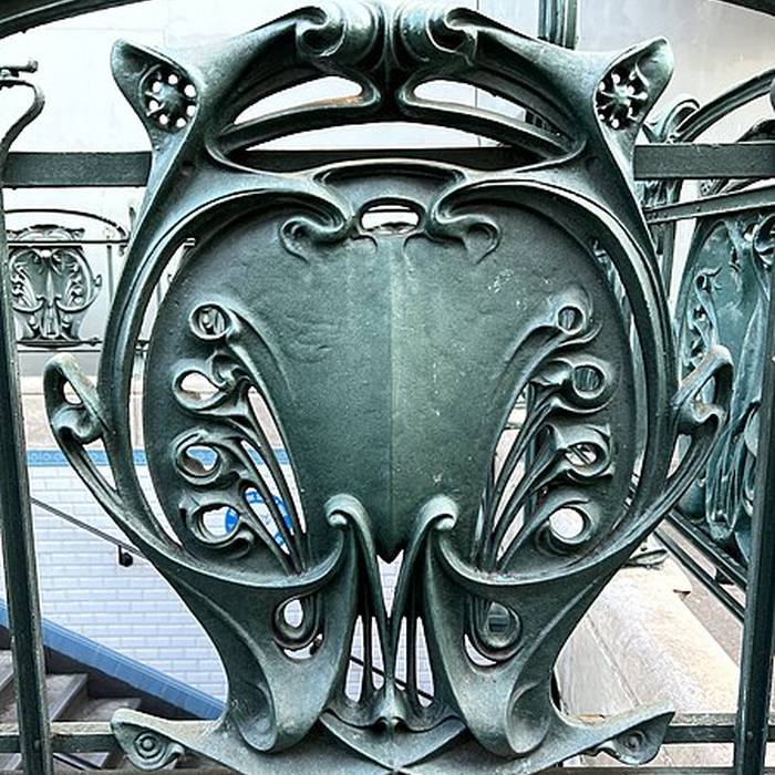 Photo de Édicule Guimard de la station Pré Saint-Gervais - Paris 19ème