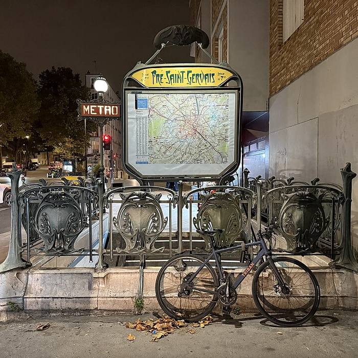 Photo de Édicule Guimard de la station Pré Saint-Gervais - Paris 19ème