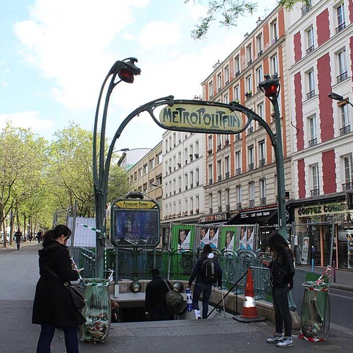 Photo de Édicule Guimard de la station Alexandre Dumas - Paris 20ème