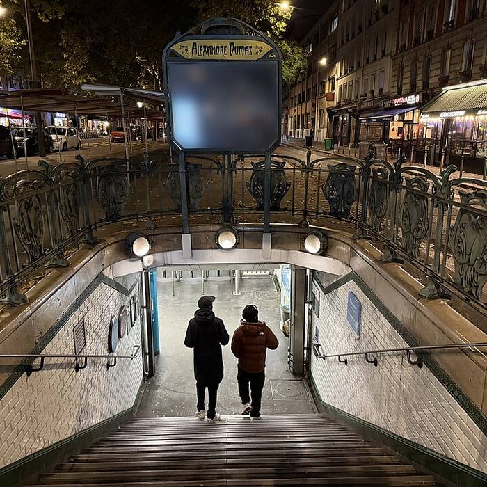 Photo de Édicule Guimard de la station Alexandre Dumas - Paris 20ème