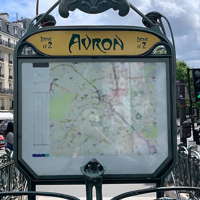 Photo de Édicule Guimard de la station Avron - Paris 20ème