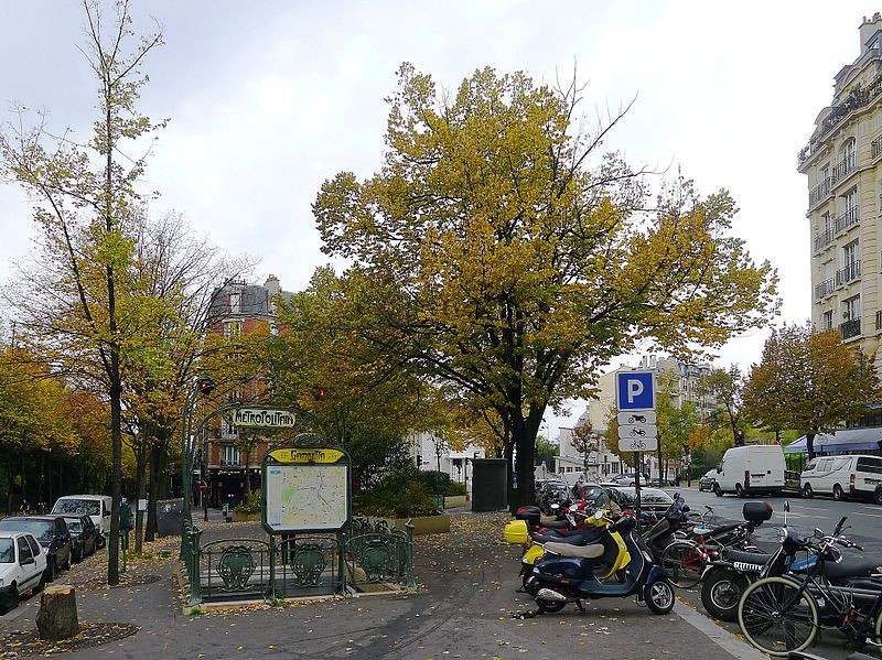 Photo de Édicule Guimard de la station Gambetta - Paris 20ème