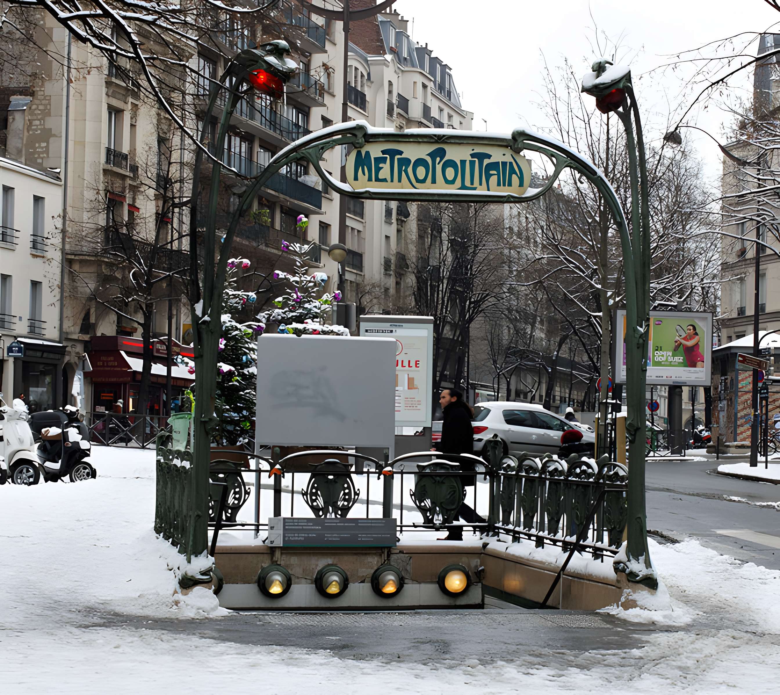 Édicule Guimard de la station Gambetta - Paris 20ème