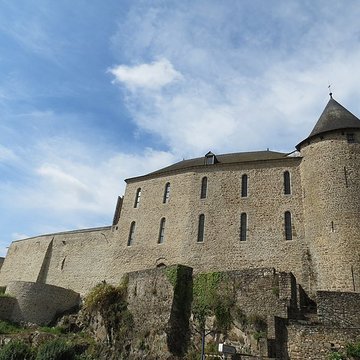 Château de Mayenne  