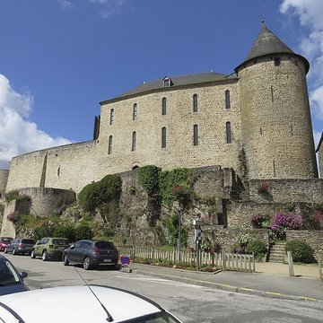 Château de Mayenne  