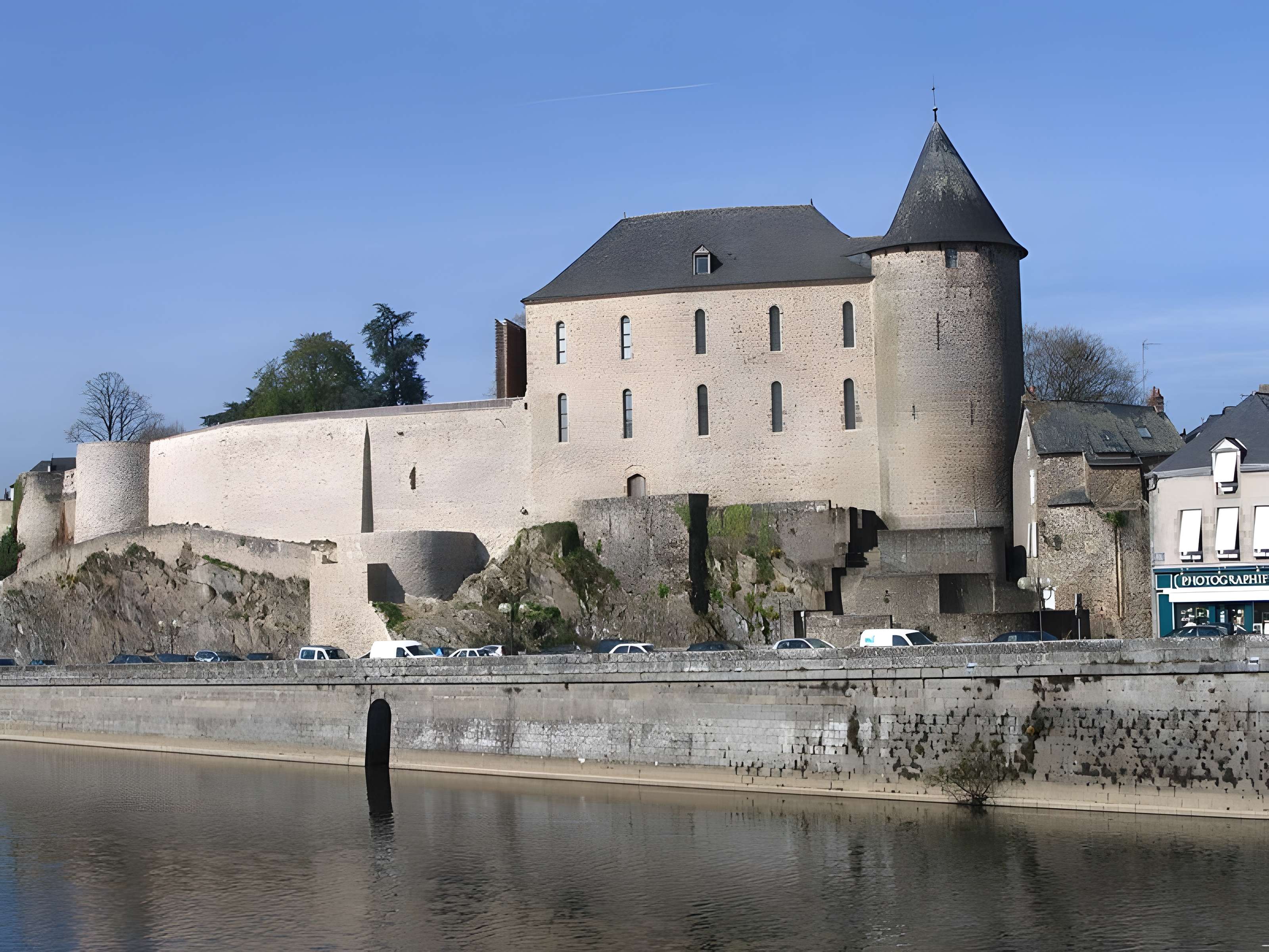 Château de Mayenne  
