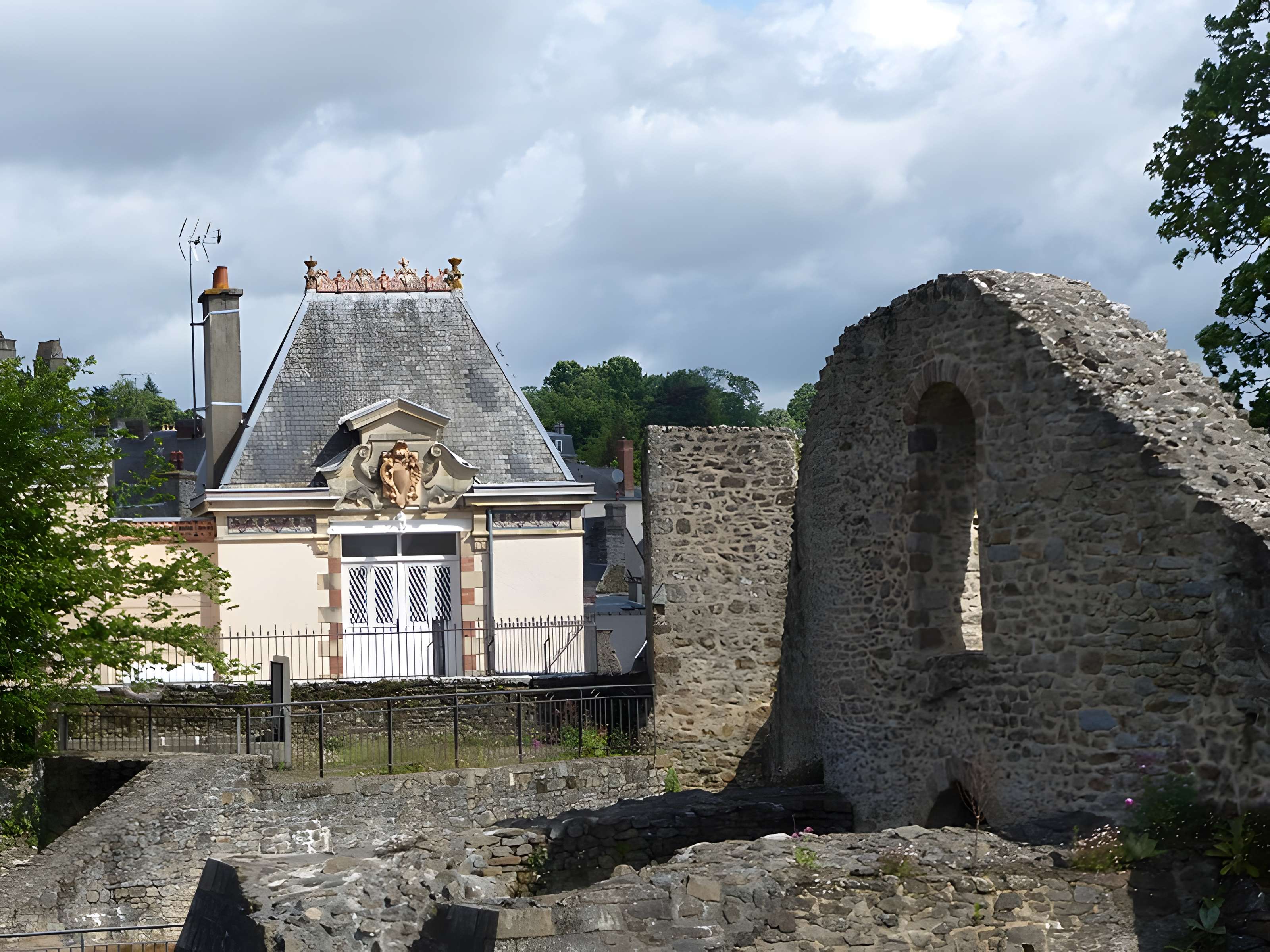 Château de Mayenne  