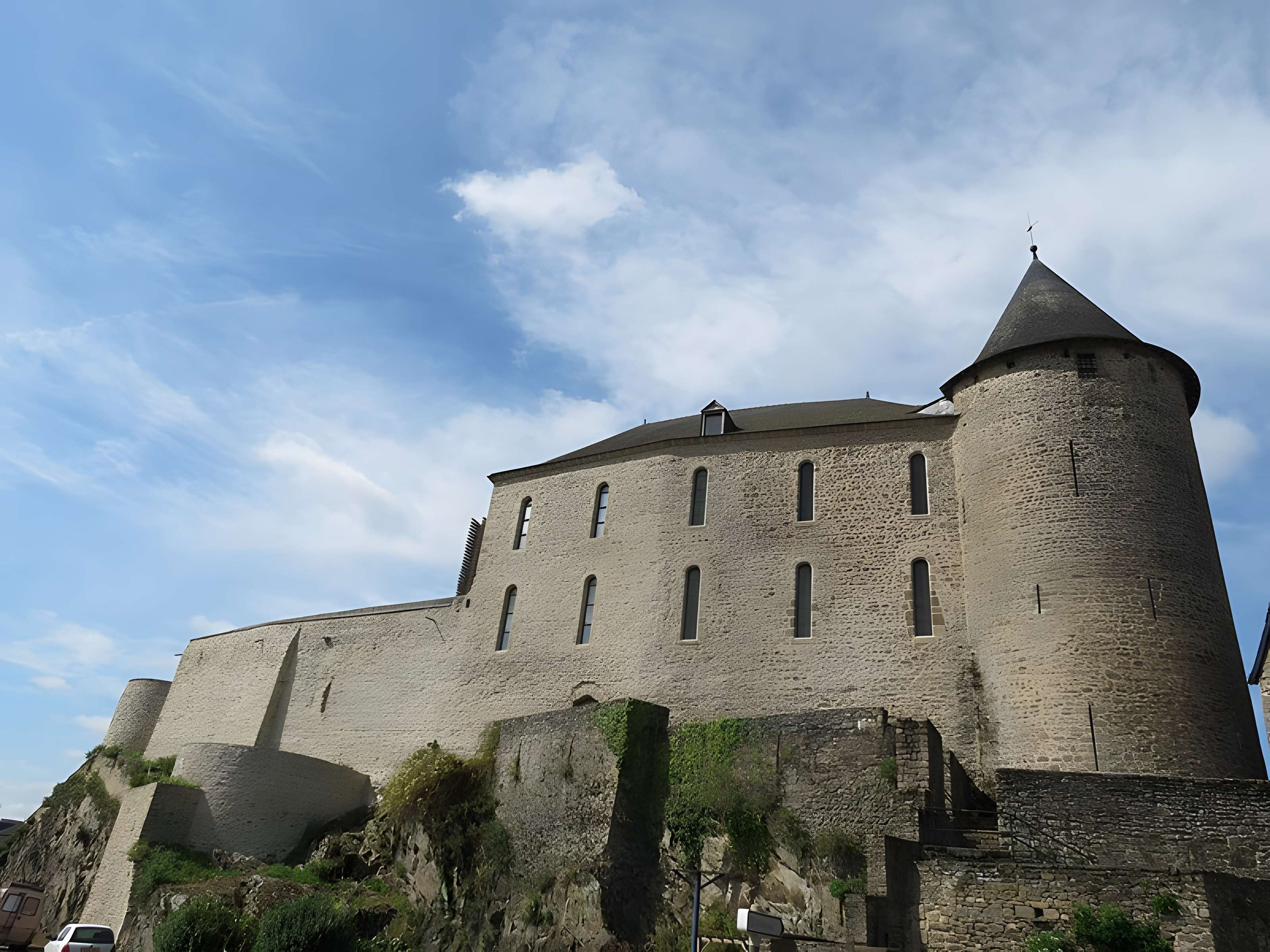 Château de Mayenne  