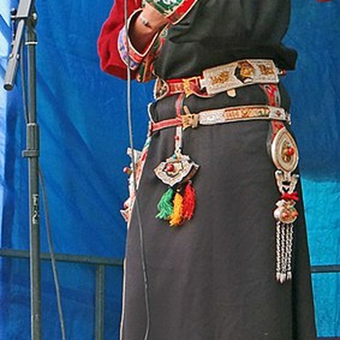 Photo de Pavillons du Togo et du Cameroun issus de lexposition coloniale internationale de 1931