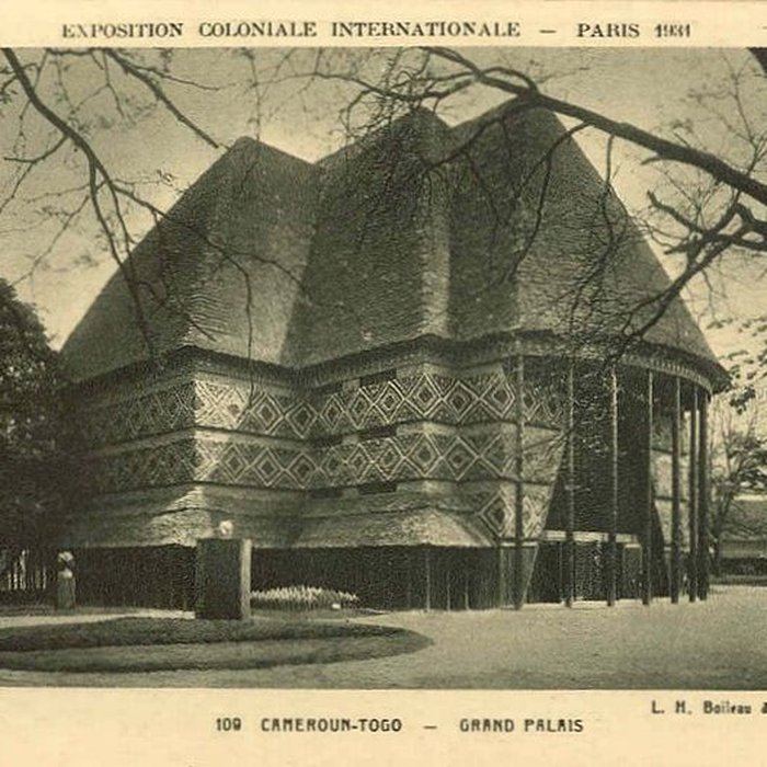Photo de Pavillons du Togo et du Cameroun issus de lexposition coloniale internationale de 1931