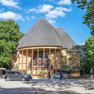 Pavillons du Togo et du Cameroun issus de lexposition coloniale internationale de 1931