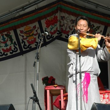 Pavillons du Togo et du Cameroun issus de lexposition coloniale internationale de 1931