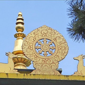 Pavillons du Togo et du Cameroun issus de lexposition coloniale internationale de 1931