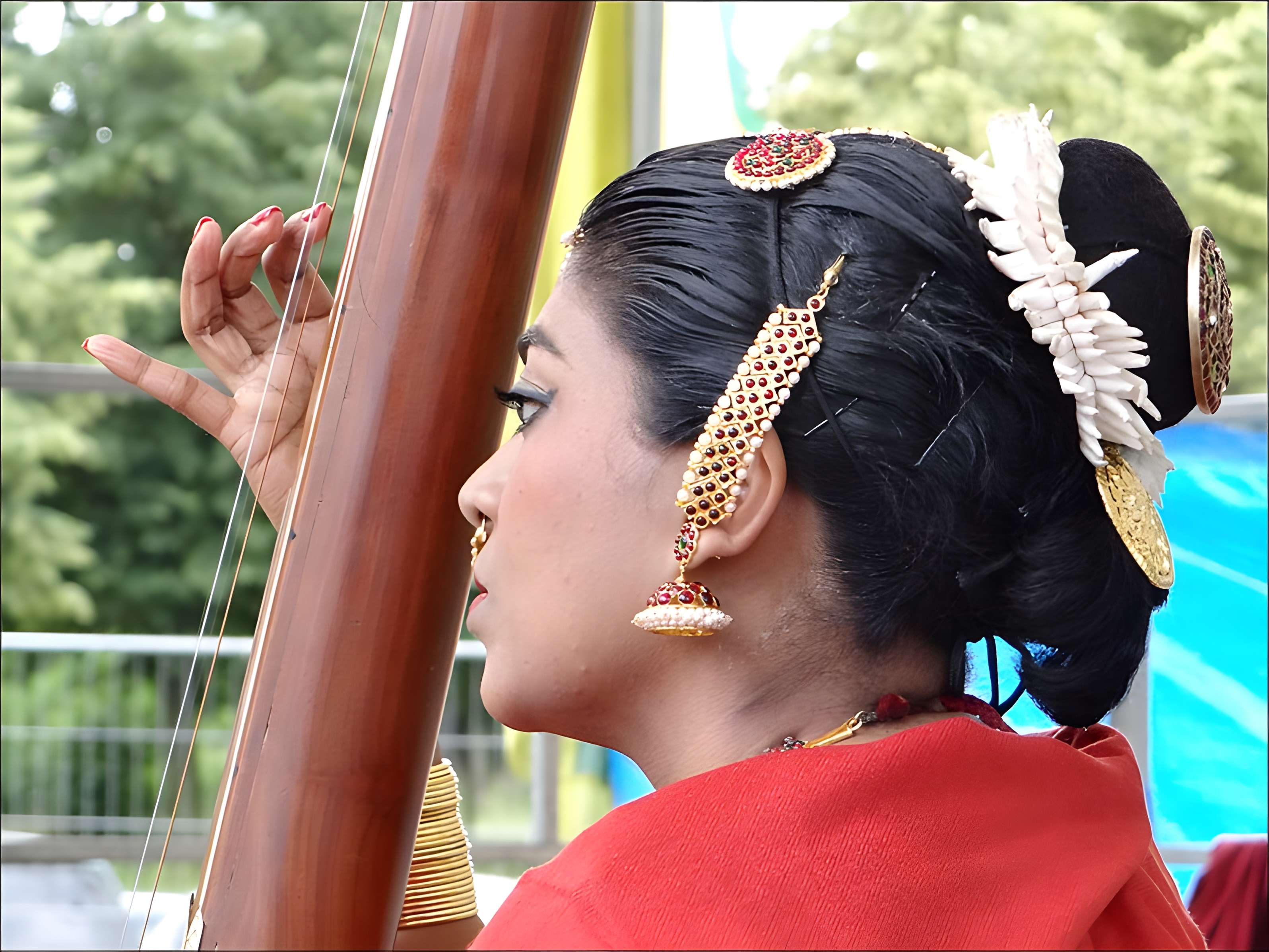 Pavillons du Togo et du Cameroun issus de l'exposition coloniale internationale de 1931
