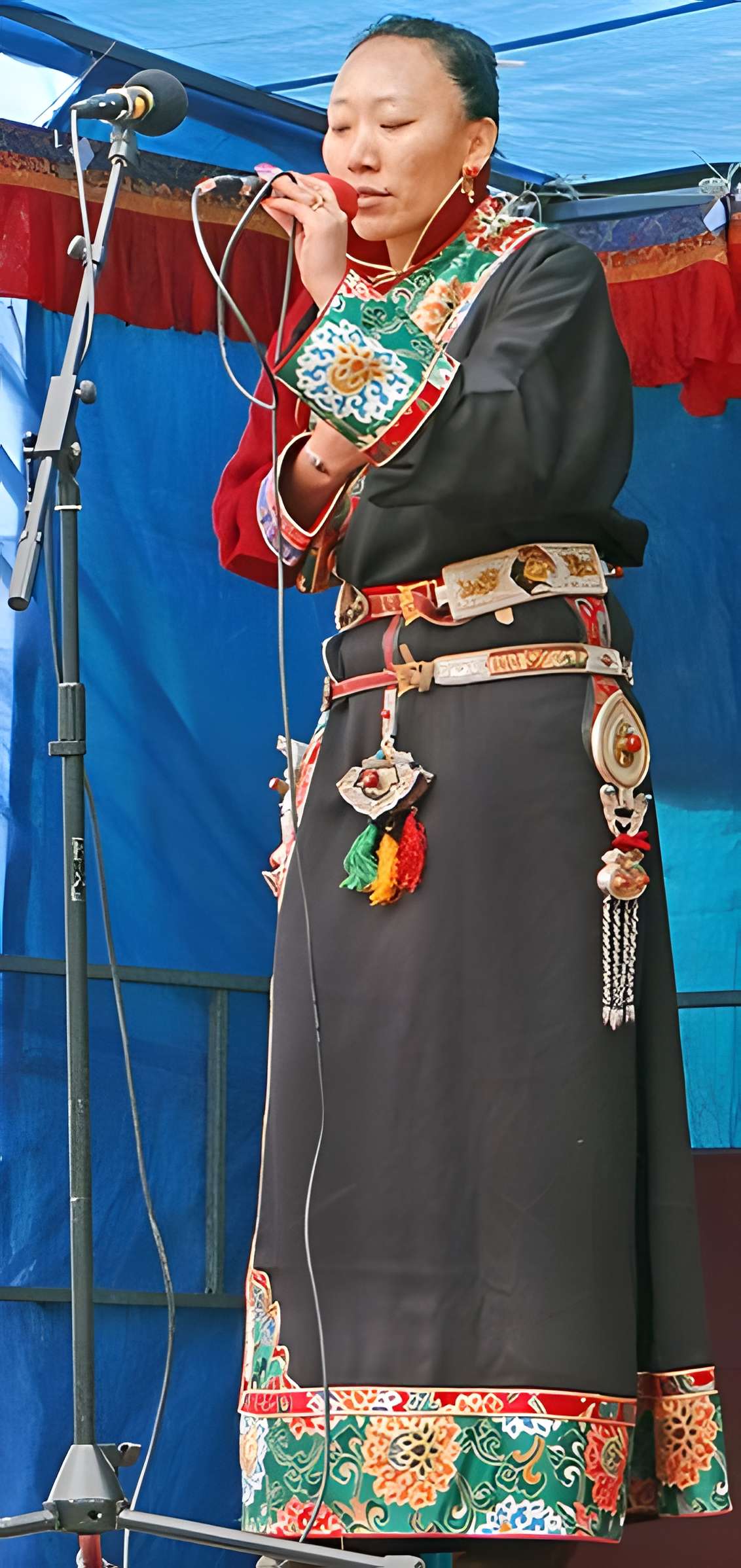 Pavillons du Togo et du Cameroun issus de l'exposition coloniale internationale de 1931