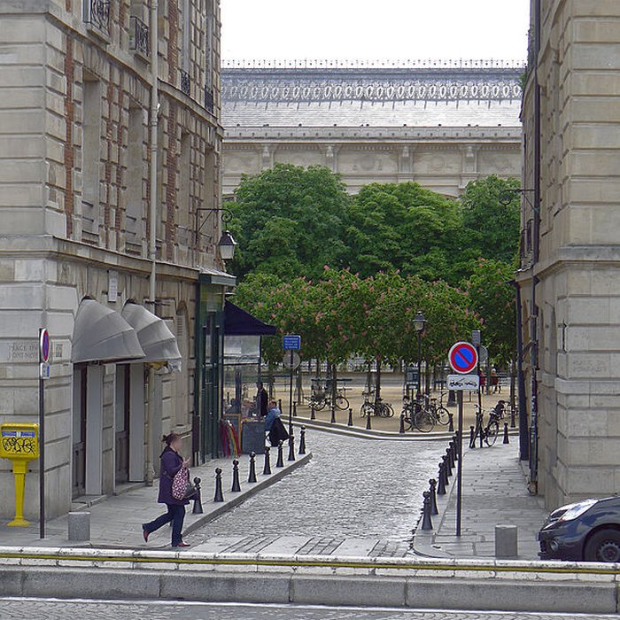 Photo de Place Dauphine : le sol