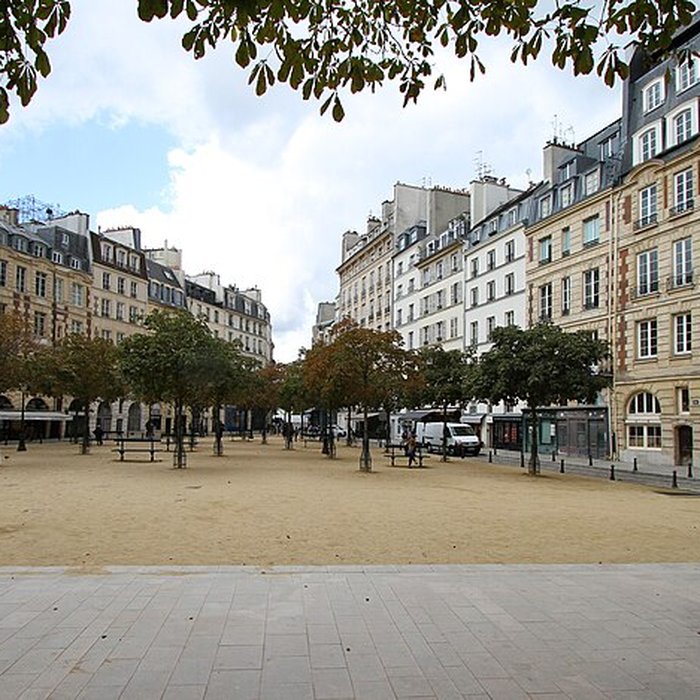 Photo de Place Dauphine : le sol