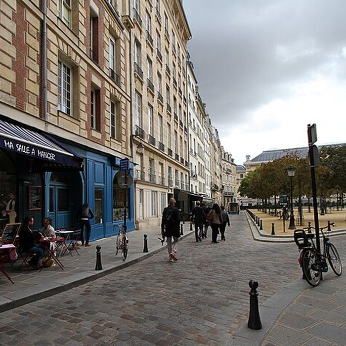 Photo de Place Dauphine : le sol