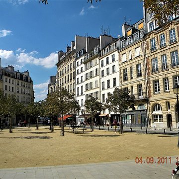 Place Dauphine : le sol