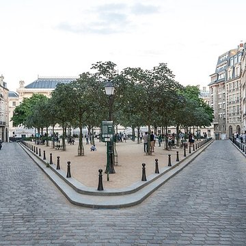 Place Dauphine : le sol