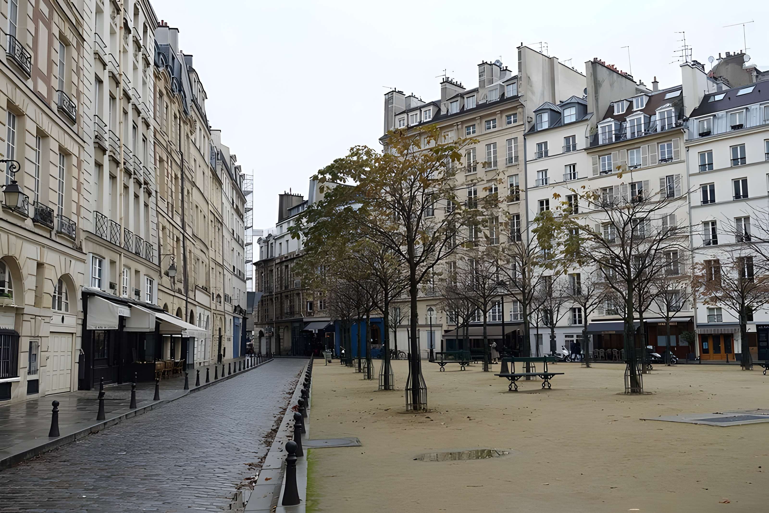 Place Dauphine : le sol