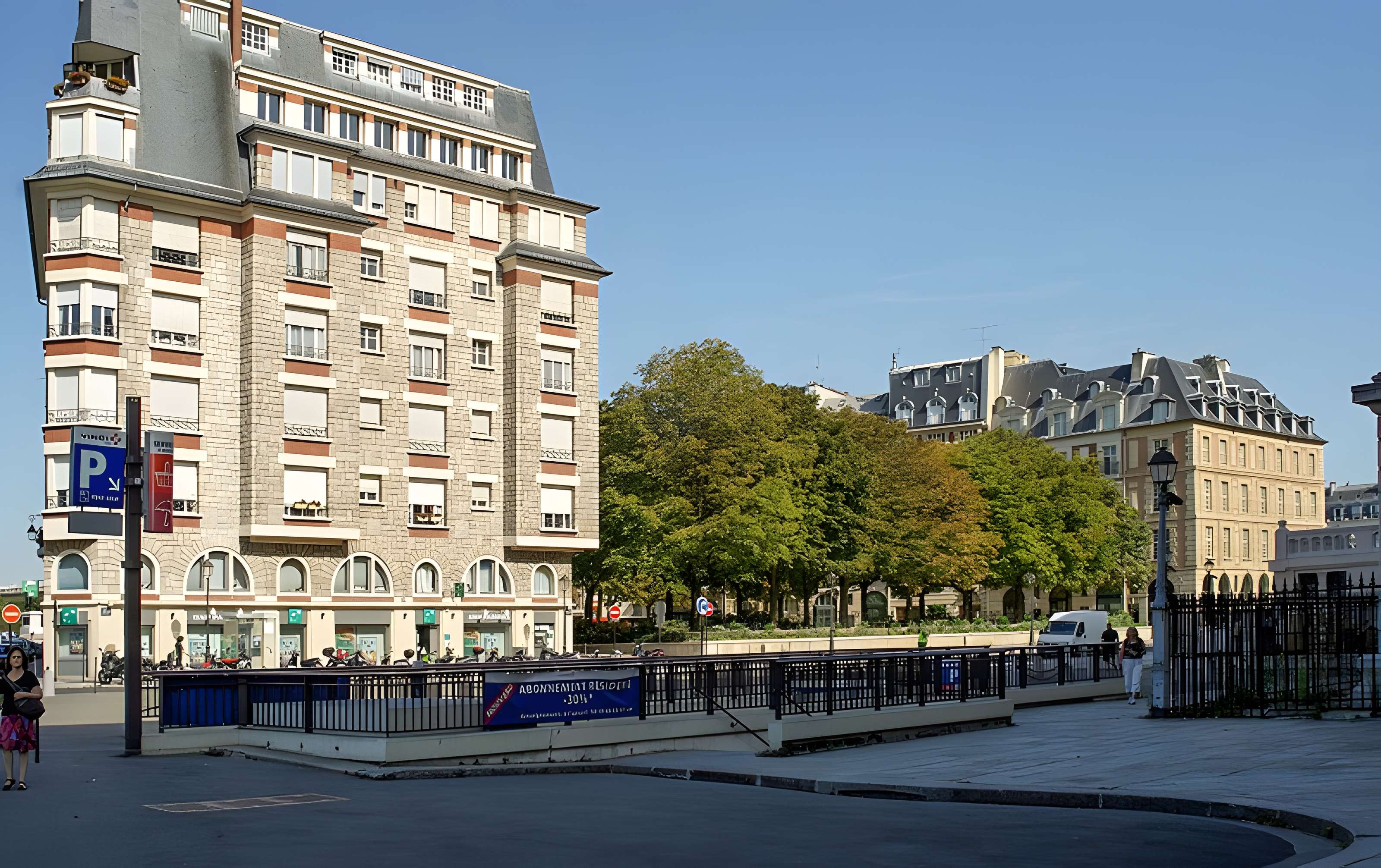 Place Dauphine : le sol