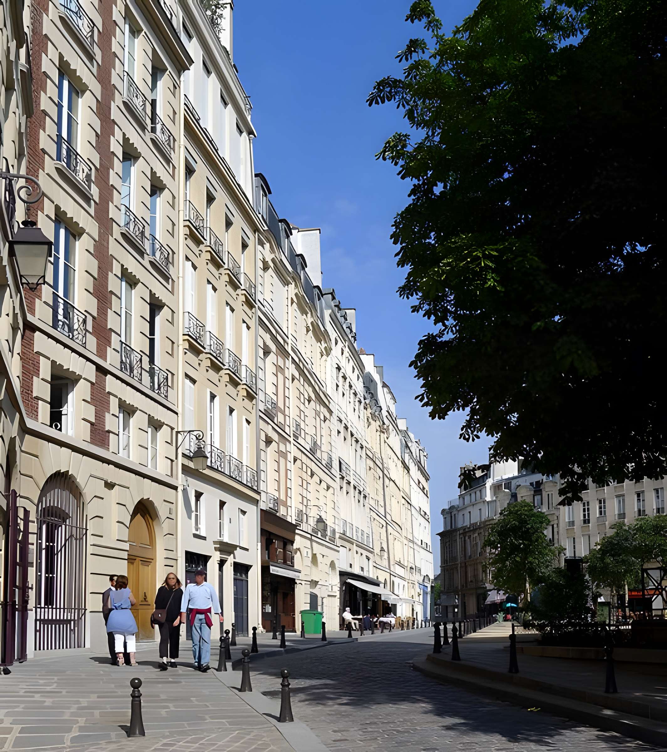 Place Dauphine : le sol