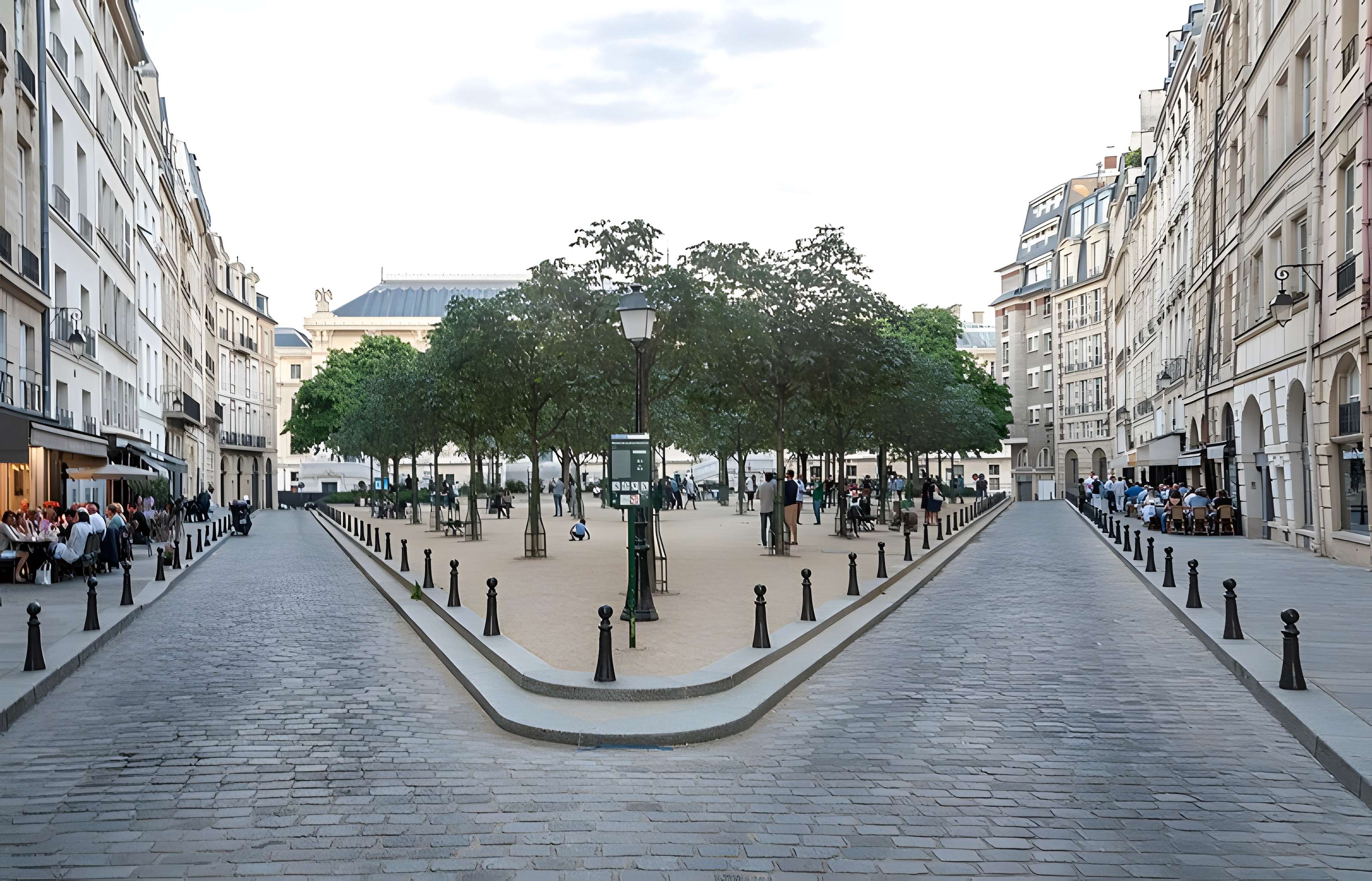 Place Dauphine : le sol