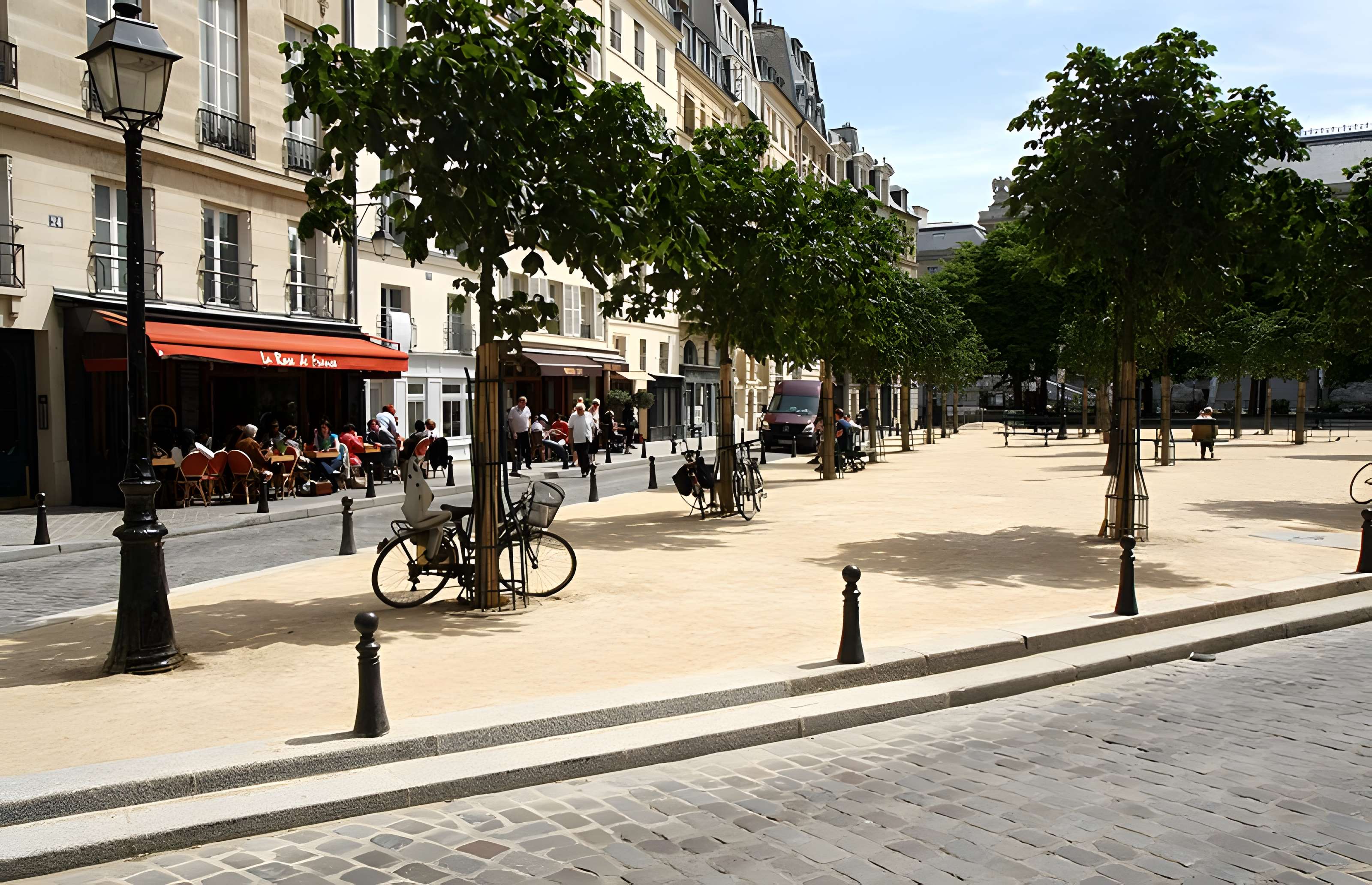 Place Dauphine : le sol